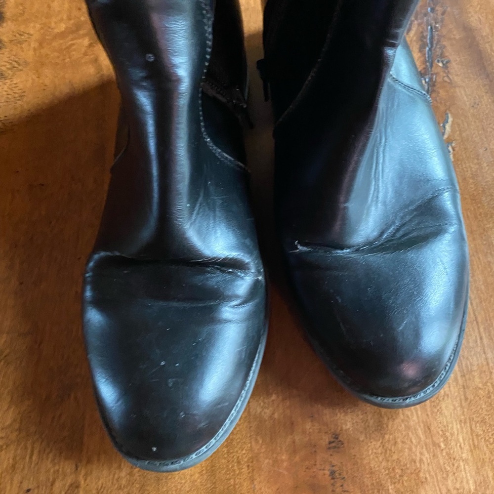 Black faux Leather Knee-High Boots - Picture 9 of 12